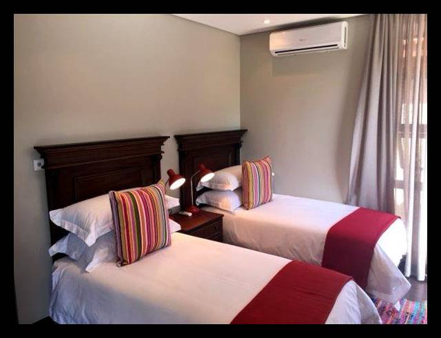 3 BEDROOM TOWNHOUSE TO LET IN ZIMBALI ESTATE